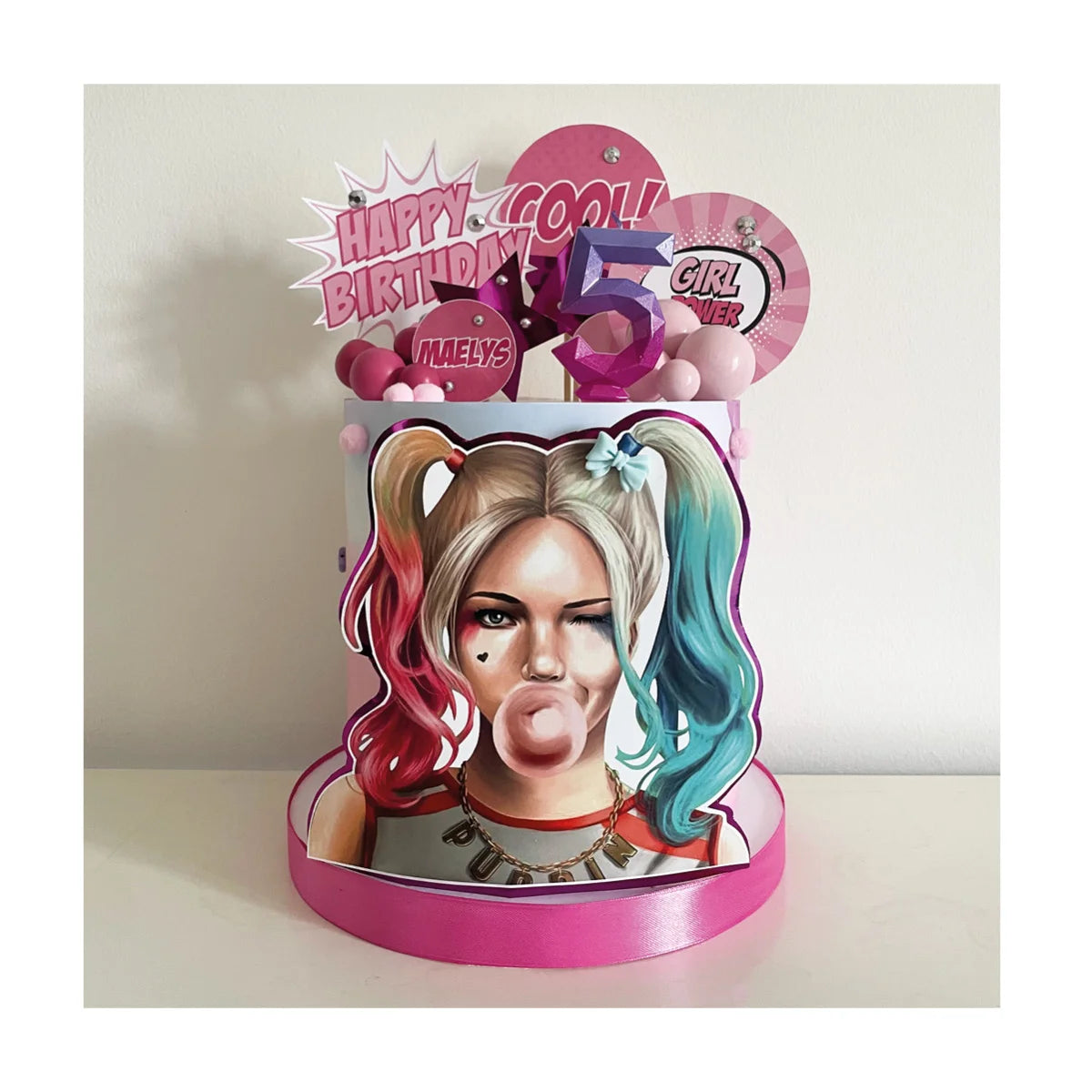 Torta scenografica a tema Harley Quinn